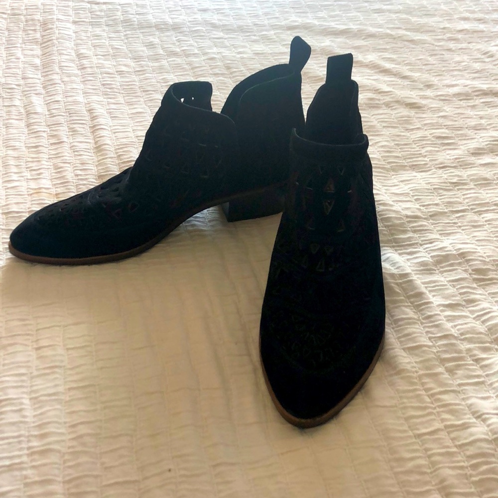 Cecelia New York Ankle Boot